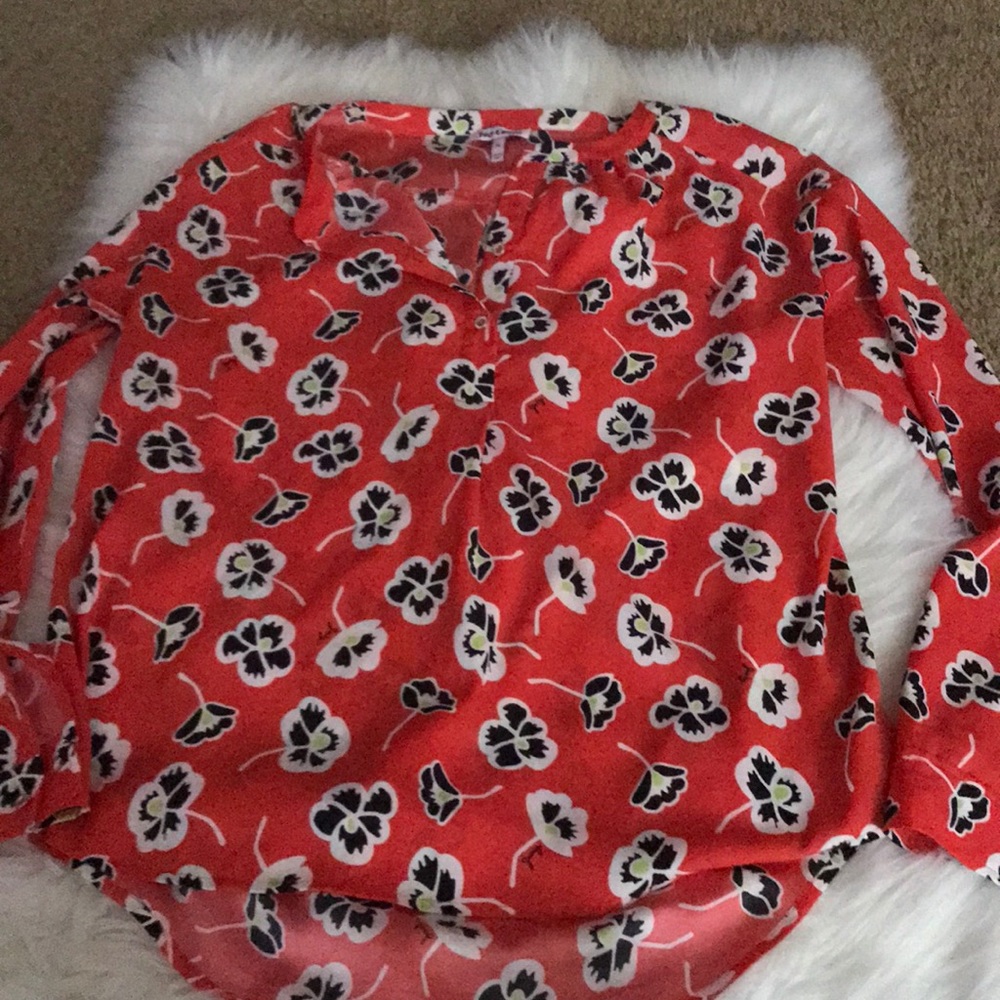 Long sleeve blouse with flowers